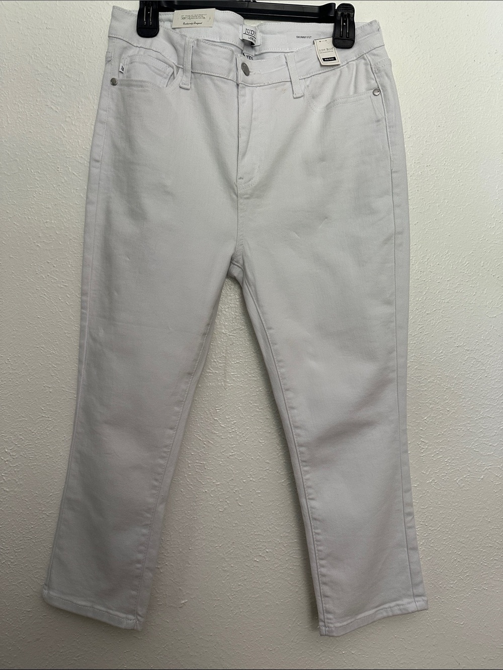 NWT Judy Blue Mid Rise Cropped Skinny Jeans